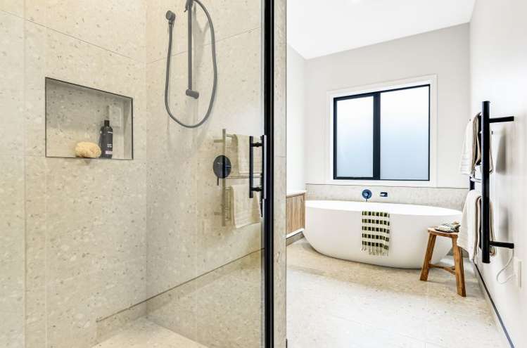 12 Halley Drive Chartwell_17