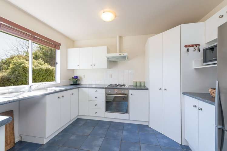 1 Tui Way Toi Toi_12