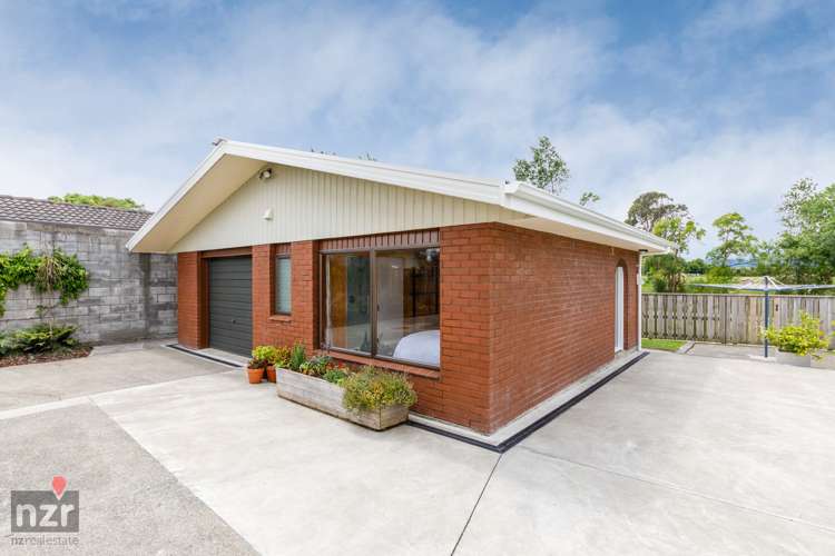 14 Sandstrom Grove Feilding_17
