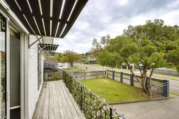 26 Surrey Street Taradale_16