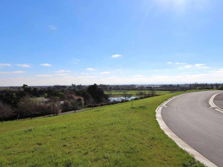 1 Hewers Lane Kennedys Bush_4