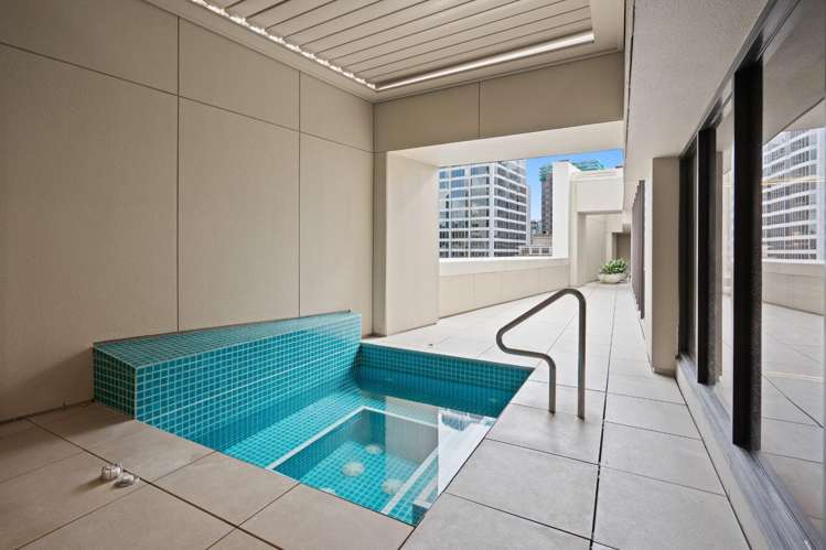 2504/1 Courthouse Lane Auckland Central_12