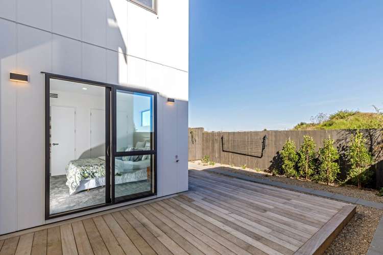 7 Green Bamboo Road Hobsonville_21
