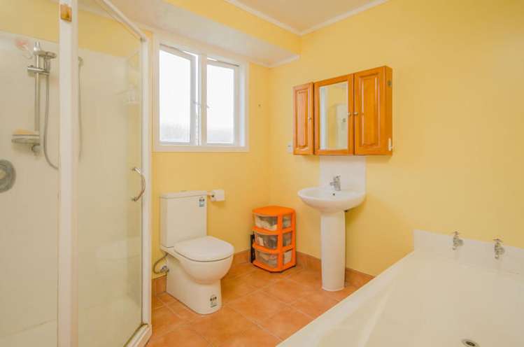 20 Taipari Road Te Atatu Peninsula_9