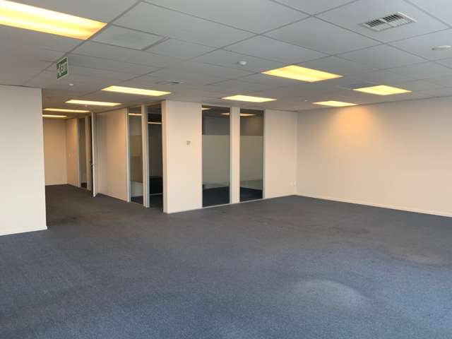 3/527A Rosebank Road Avondale_3