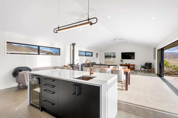 23 Hardacre Place Omarama_5