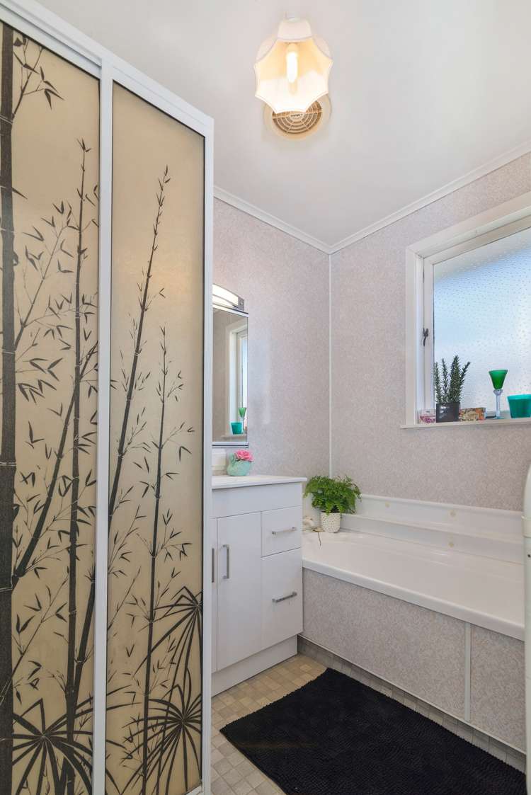 18 Pukeko Street Hillcrest_9