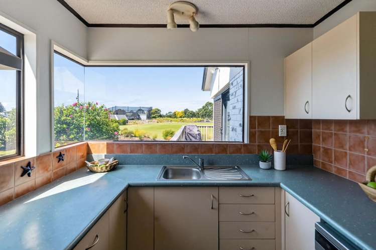 44a Golf Road Mount Maunganui_32