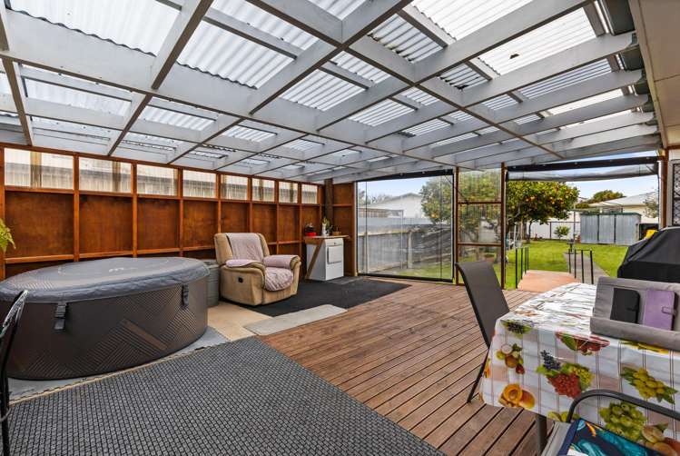 4 Curling Crescent Onekawa_11