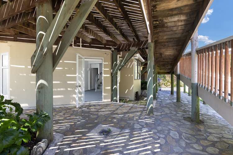 15 Thompson Place Anakiwa and Surrounds_13