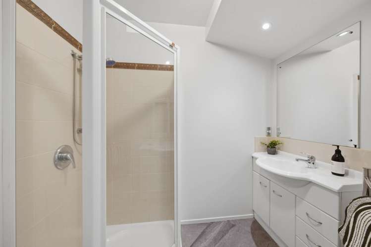 143C Hobsonville Road West Harbour_18