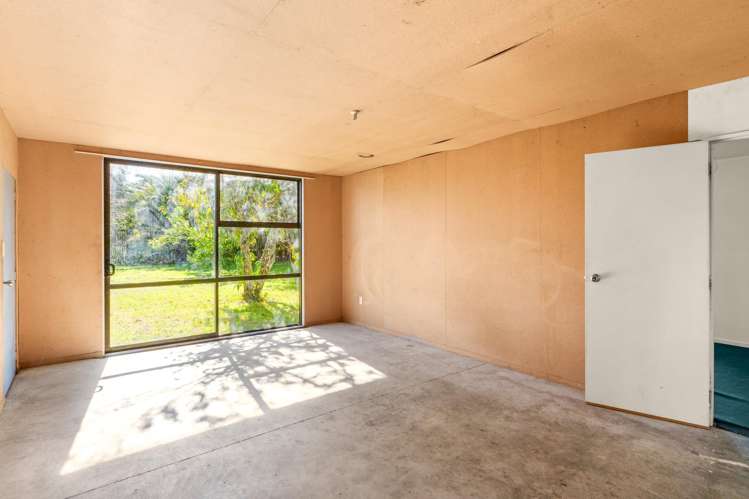 142 Main Road Makaraka_1