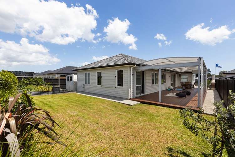 9 Walter Ruddock Avenue Kumeu_24