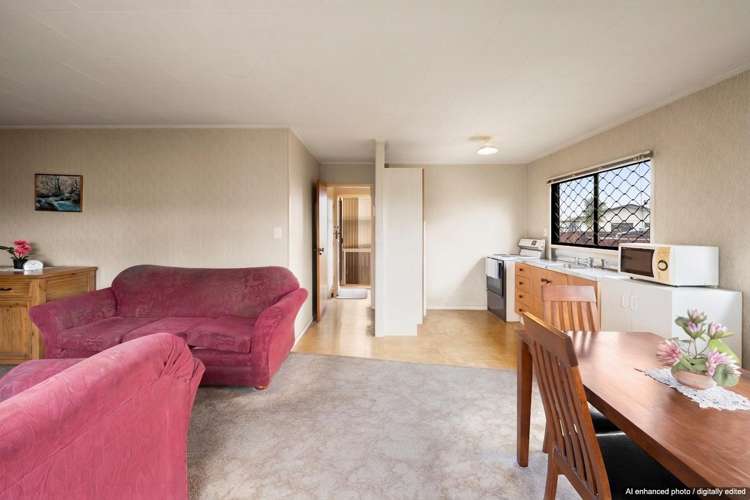 1/81 Redcrest Avenue Red Hill_3