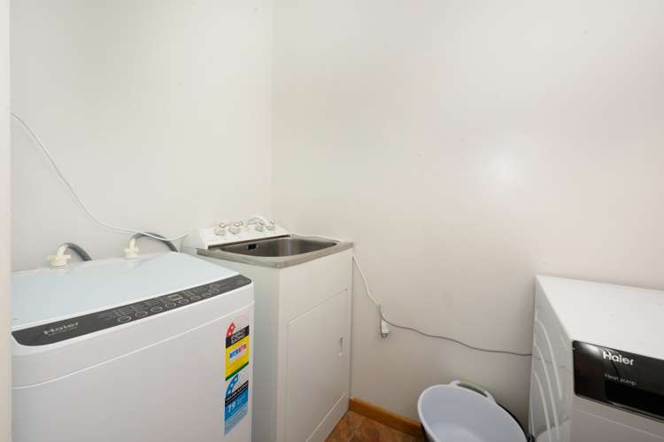 101 Princes Drive Britannia Heights_17