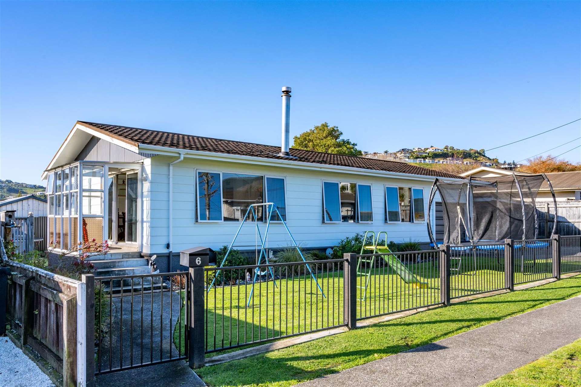 1/6 Louisson Avenue Stoke_0