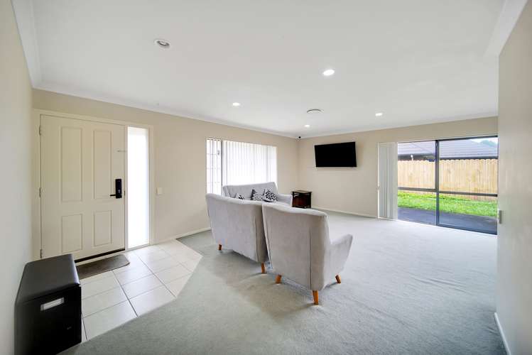 12 Old Park Place Takanini_6