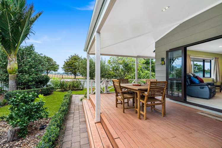 15 Nyssa Place Totara Heights_4