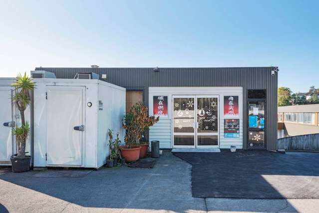 Level 1/748 Beach Road Browns Bay_2