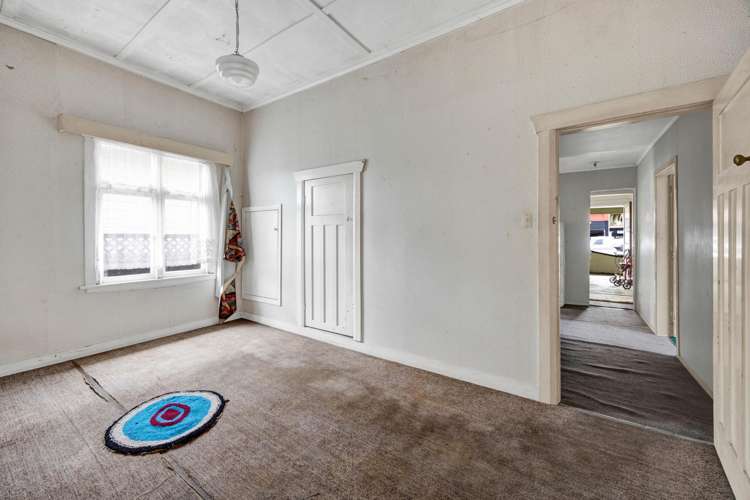 230 Devon Street West New Plymouth Central_24