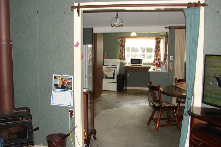 254 Dunns Road Otatara_9