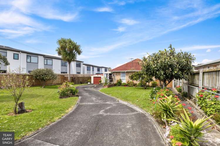 29 McAnnalley Street Manurewa East_24