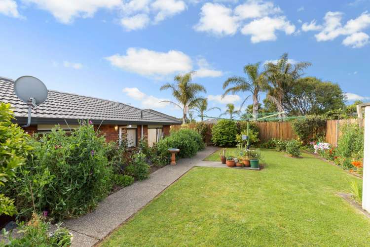 7 Flora Place Wattle Downs_7