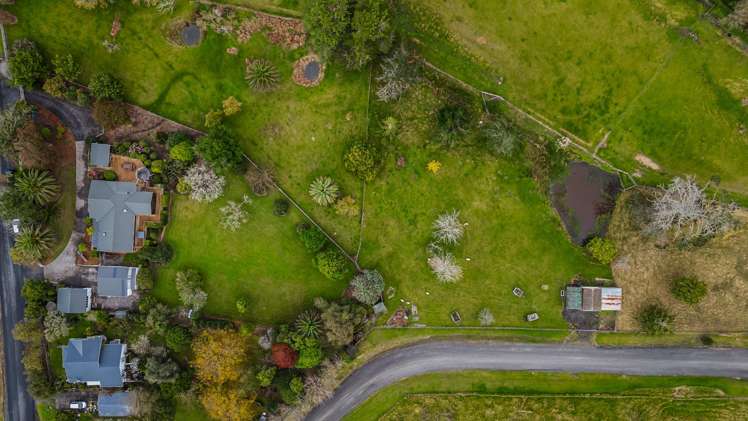 25 Hawkes Access Road Waitoki_25