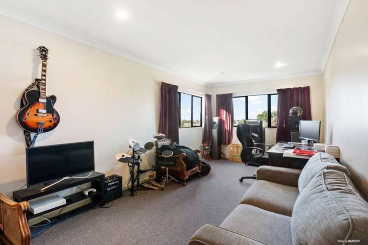 2/274 Glamorgan Drive Northcross_16