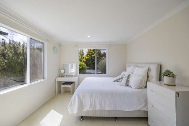 22 Merriefield Avenue Forrest Hill_3