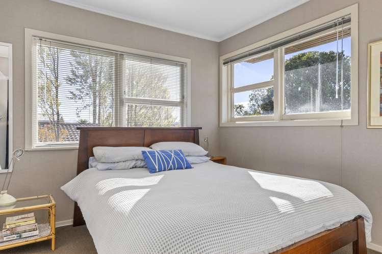 1/15 Charles Crescent Rainbow Point_19