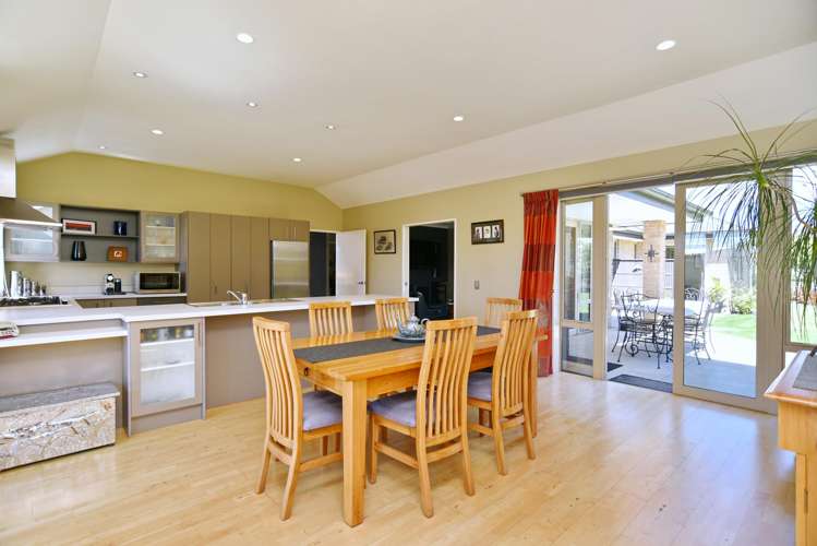 5 Orewa Close Parklands_6
