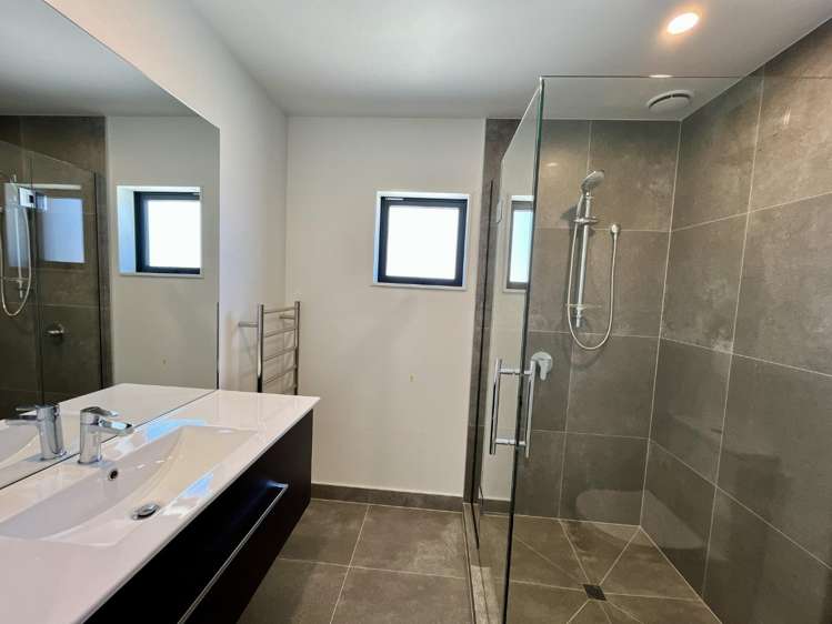 9/18 Feilding Street 1380_8