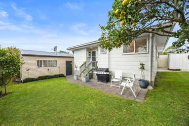 2/115 Pigeon Mountain Road_1