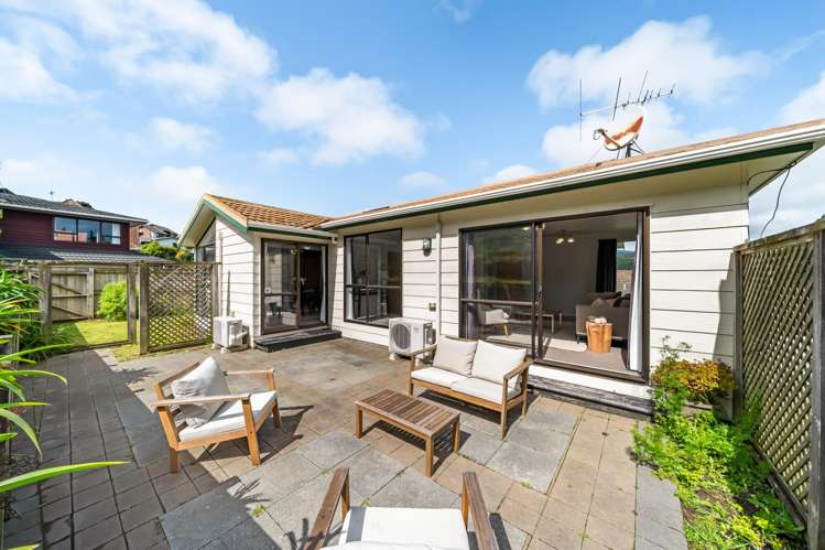 14 Cullen Place Tawa_12