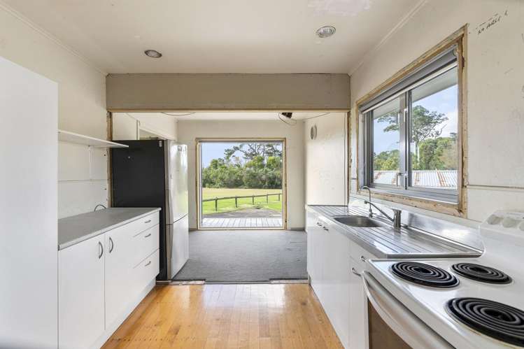 103a Roberts Road Te Atatu South_5