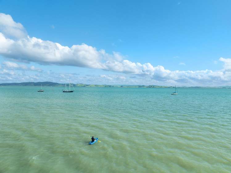 16 Waikaraka Beach Road Tamaterau_28