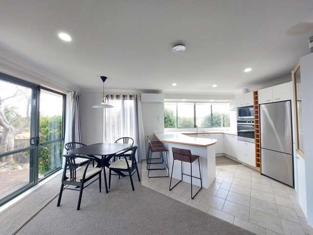 4/57 Whitford Road Botany Downs_2