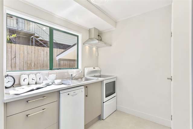 72A Reynella Drive Massey_4