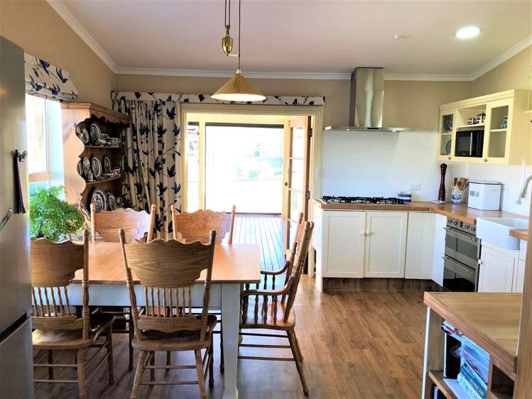 63 Eddystone Street Kaitangata_6