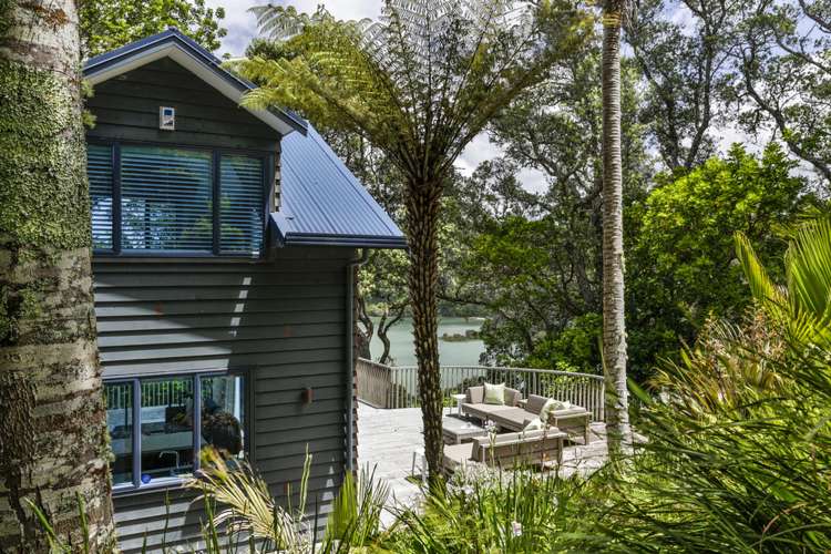 33 Arapito Road Titirangi_0