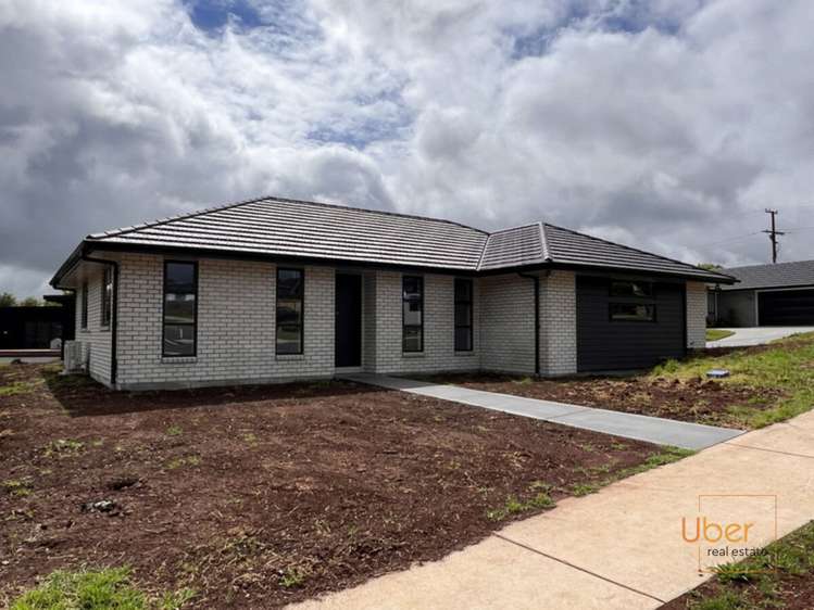 12 Rock Ridge Drive Kamo_17