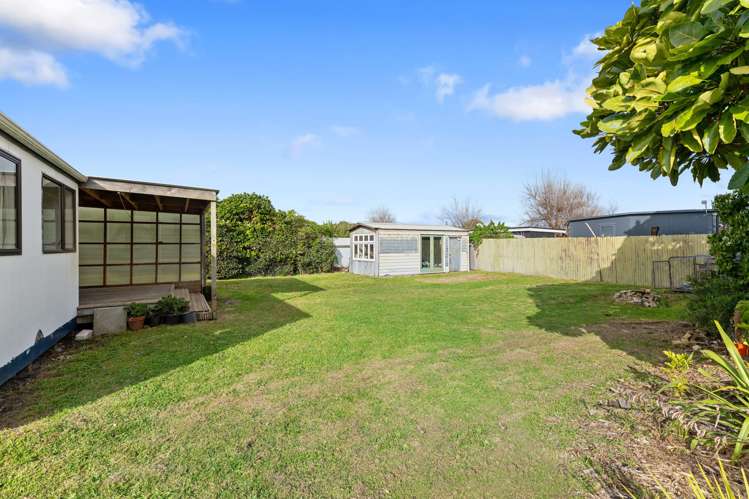 3A Manuka Street Otaki Beach_5