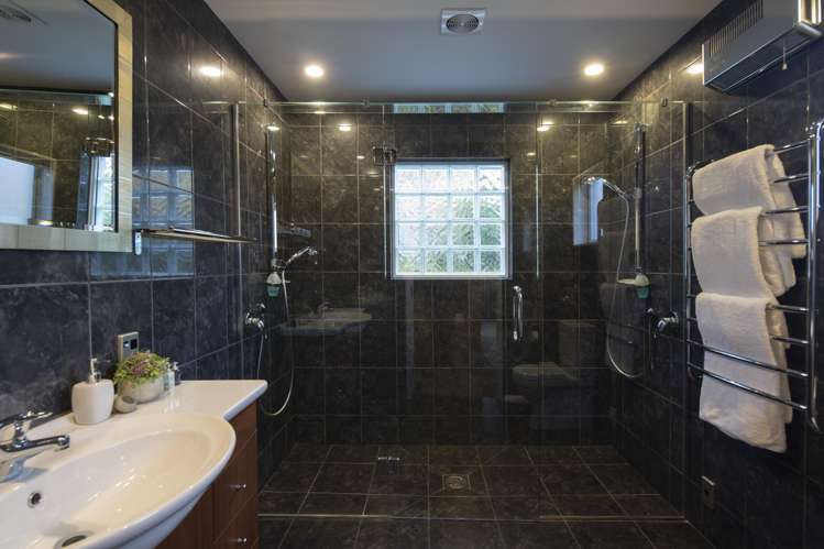 3 Leeds Lane Queenstown_15