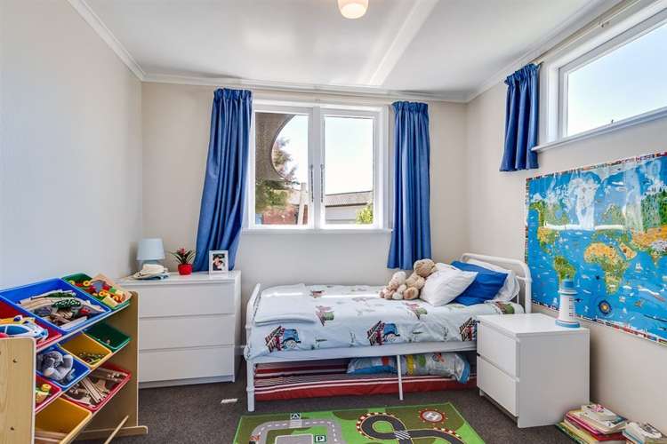 17 Golding Road Taradale_6