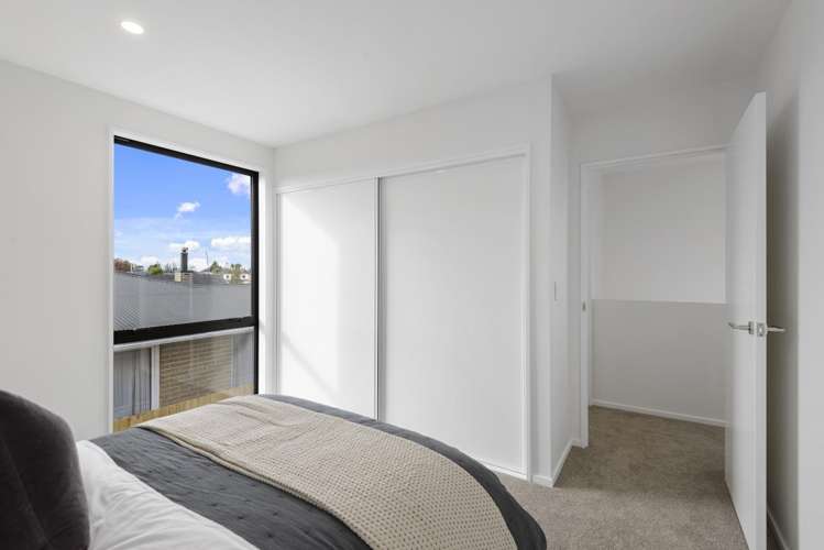 2/4 Mountfort Street Spreydon_11