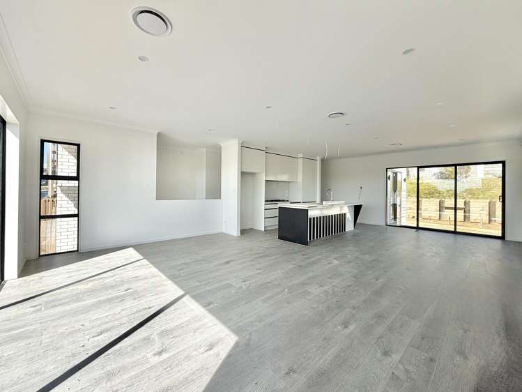 29 Pacific Heights Road Orewa_2