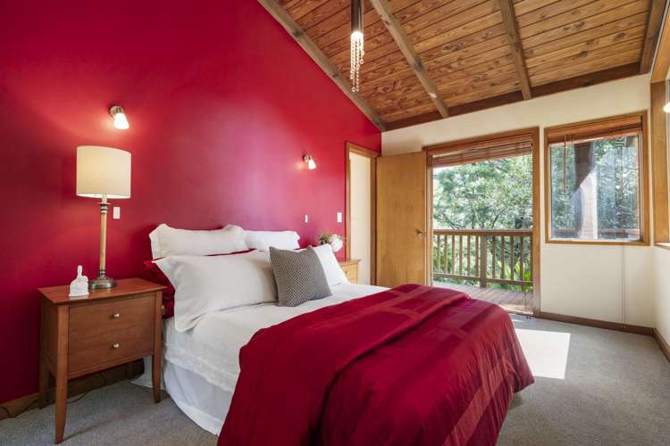 191 Scenic Drive Titirangi_9