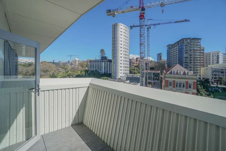 1002/8 Ronayne Street Auckland Central_6