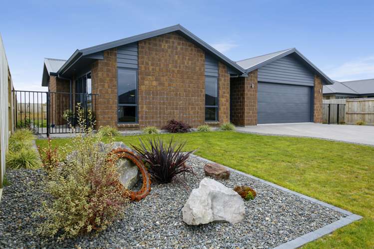 24 Huka Heights Drive Rangatira Park_11